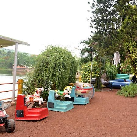 فندق Goaفي  Mayem Lakeview المظهر الخارجي الصورة