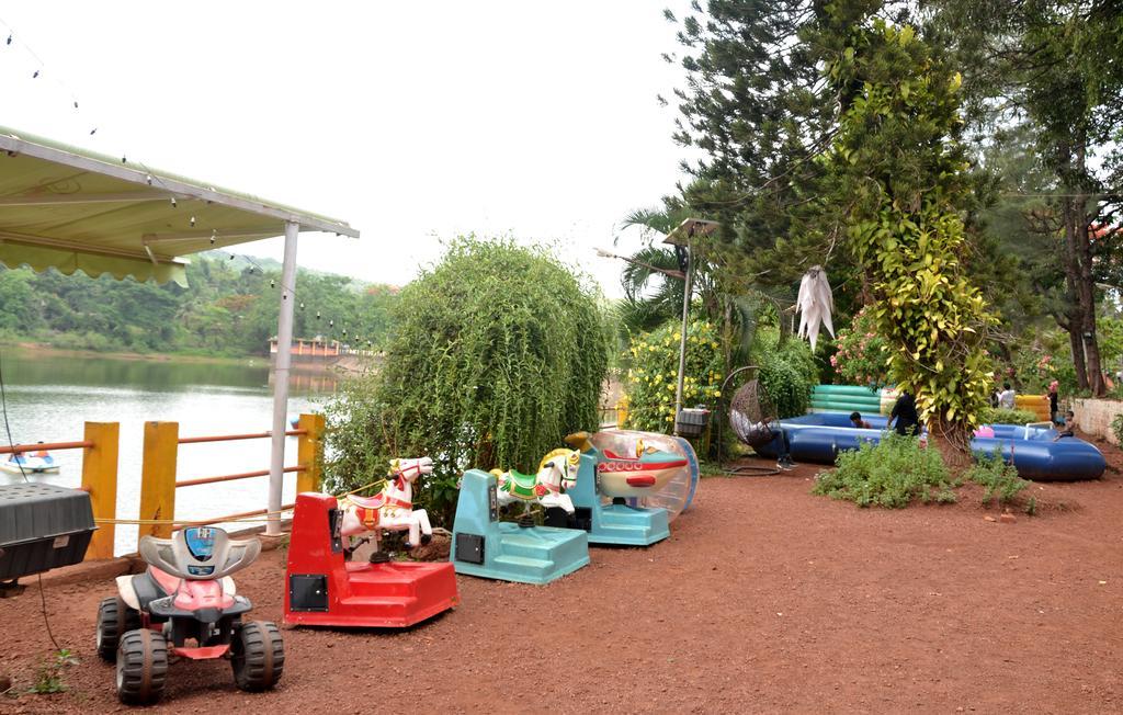 فندق Goaفي  Mayem Lakeview المظهر الخارجي الصورة