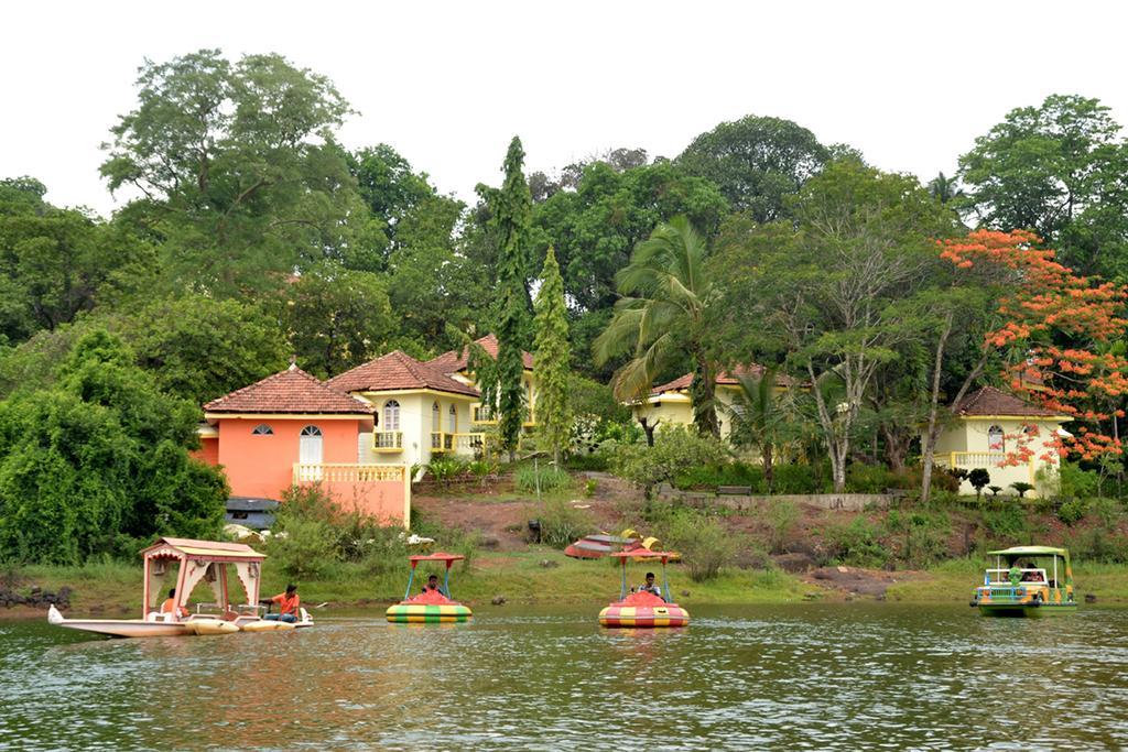 فندق Goaفي  Mayem Lakeview المظهر الخارجي الصورة